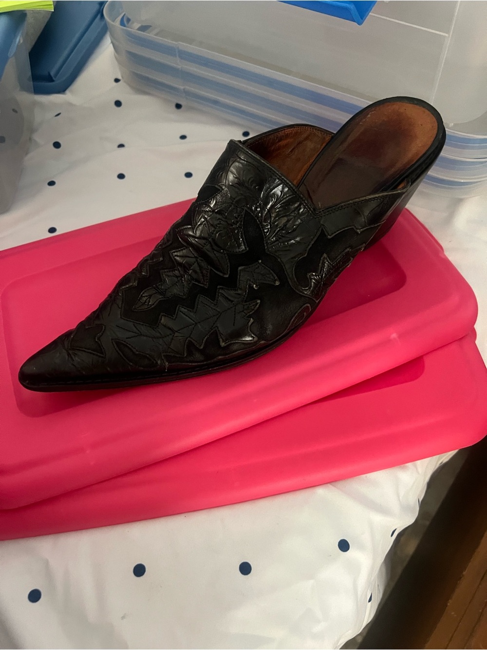 Donald J. Pliner Black Pointed Leather Slip-On Mule